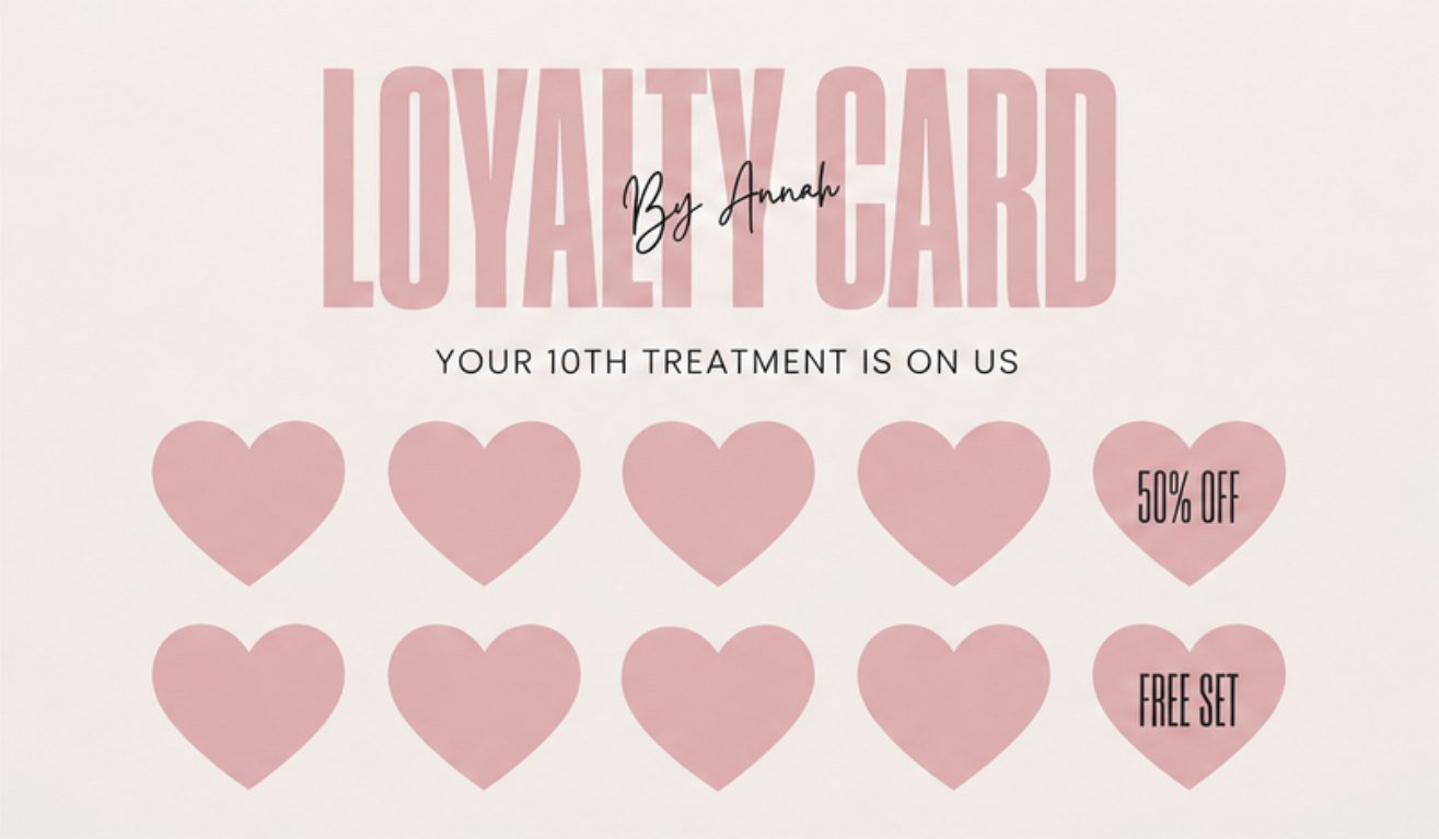 Loyalty card by Annah met tien hartjes om te sparen: het vijfde staat voor 50% korting, het tiende voor een gratis set.